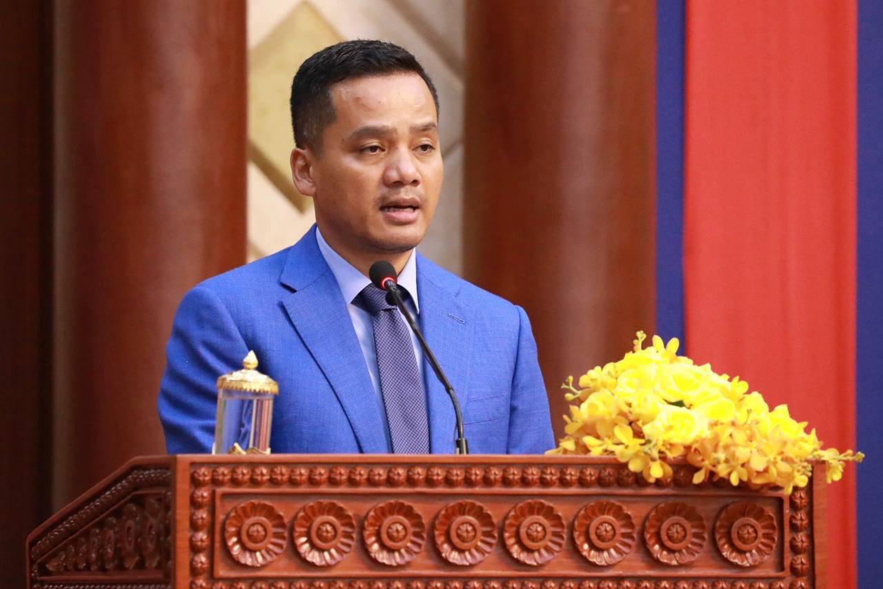 ឯកឧត្ដមអភិសន្តិបណ្ឌិត ស សុខា ស្នើដល់សមាគមមិត្តនគរបាល បន្តធ្វើសកម្មភាពជាគុណប្រយោជន៍ដល់នគរបាលជាសមាជិក