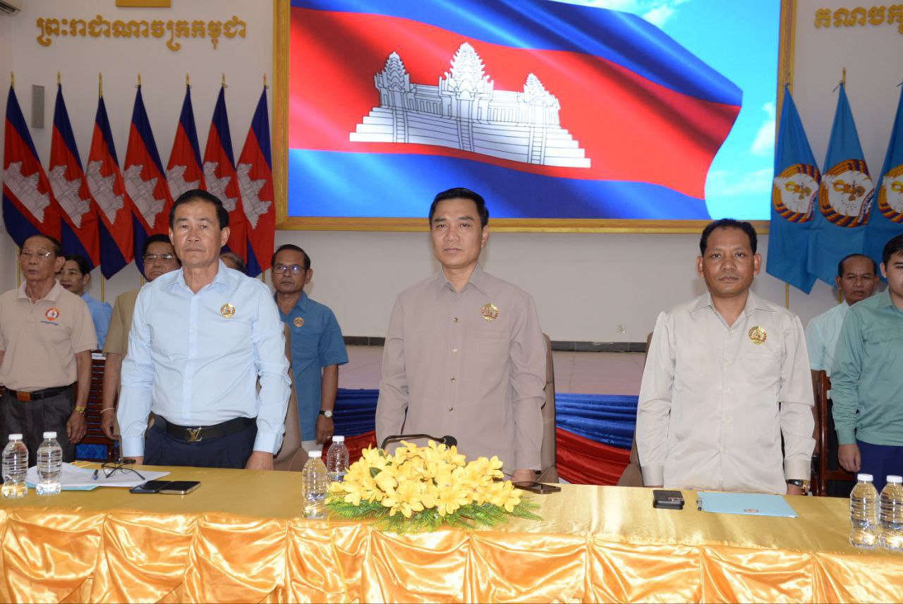 នៅថ្ងៃ 24 សីហាឆ្នាំ 2024           គណបក្សប្រជាជនកម្ពុជាប្រកាសបញ្ចូលសមាជិកបក្សថ្មីចំនួន264នាក់ ដែលមកពីគណបក្សប្រឆាំងដោយអស់ជំនឿលើមេបក្សរបស់ខ្លួន
